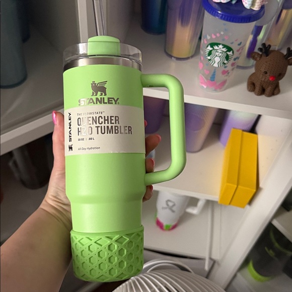 Stanley Accessories - Feather Green target Stanley with boot from
etch and ember!!